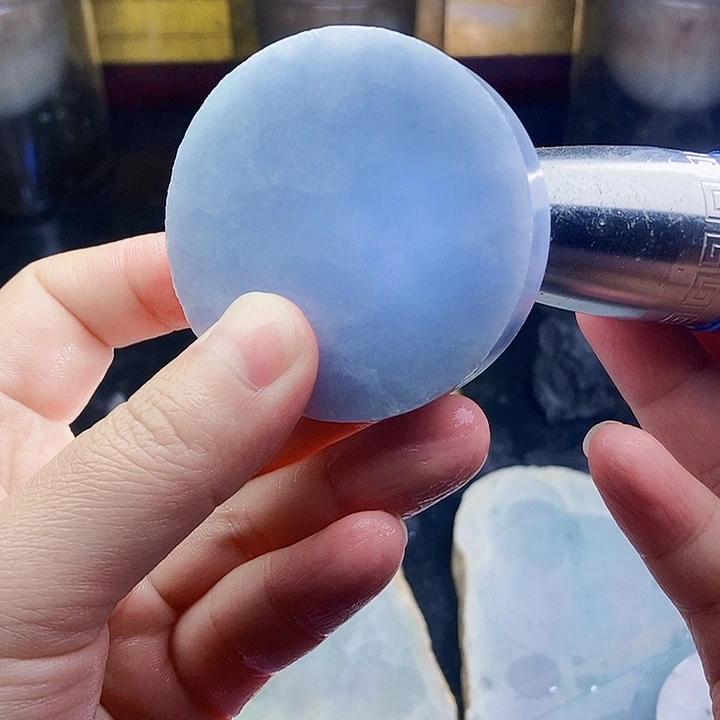 翡翠未镶嵌颈饰毛料21