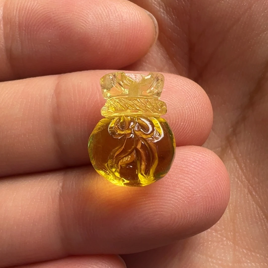 未镶嵌颈饰金珀福袋提溜