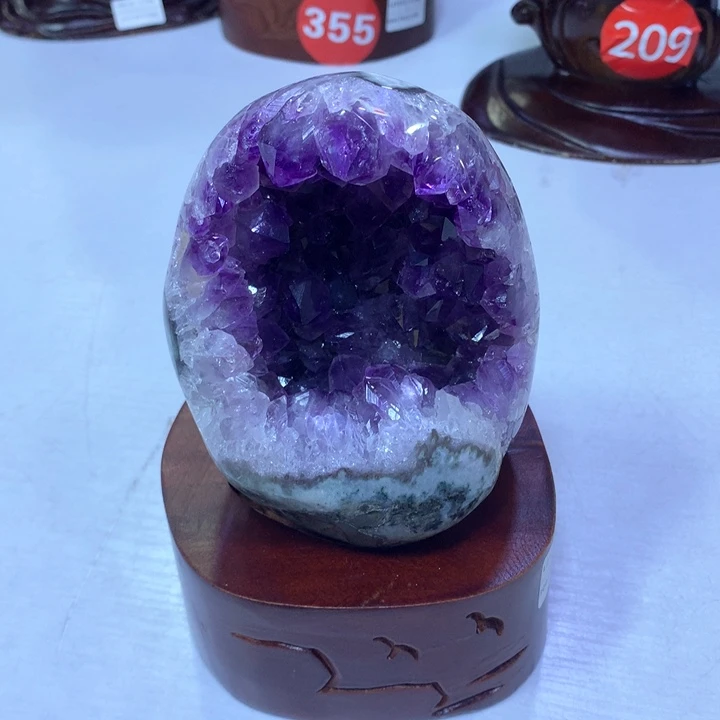 紫晶大型摆件（非配饰）未镶嵌