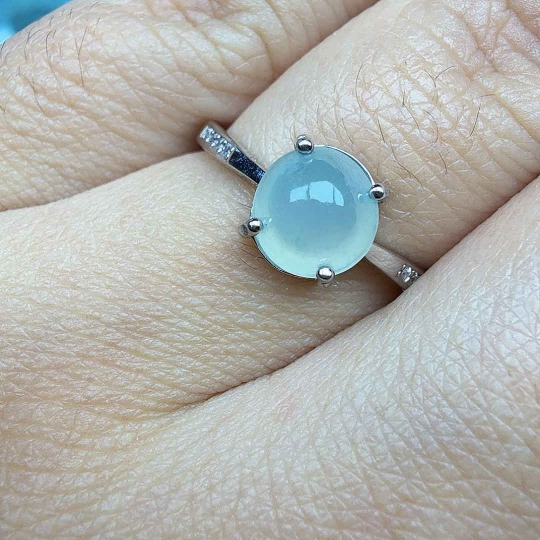 翡翠颈饰银S925镶嵌戒指