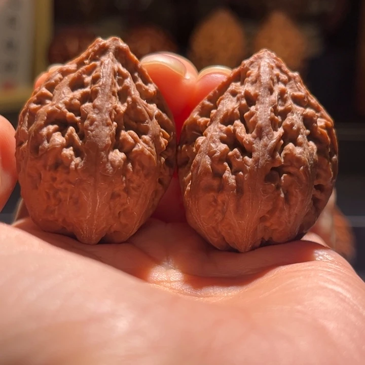 吊坠文玩核桃蚂蚁草莓40