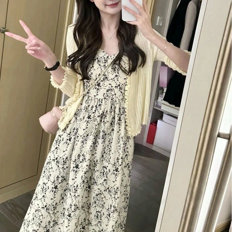 夏季无袖碎花吊带连衣裙女装小个子茶歇洋气显瘦温柔风气质长裙子