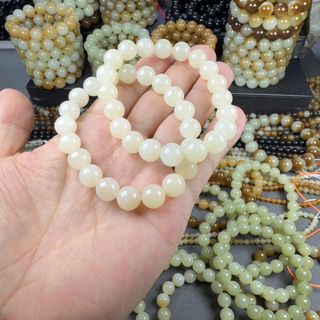 风***店未镶嵌手链和田玉