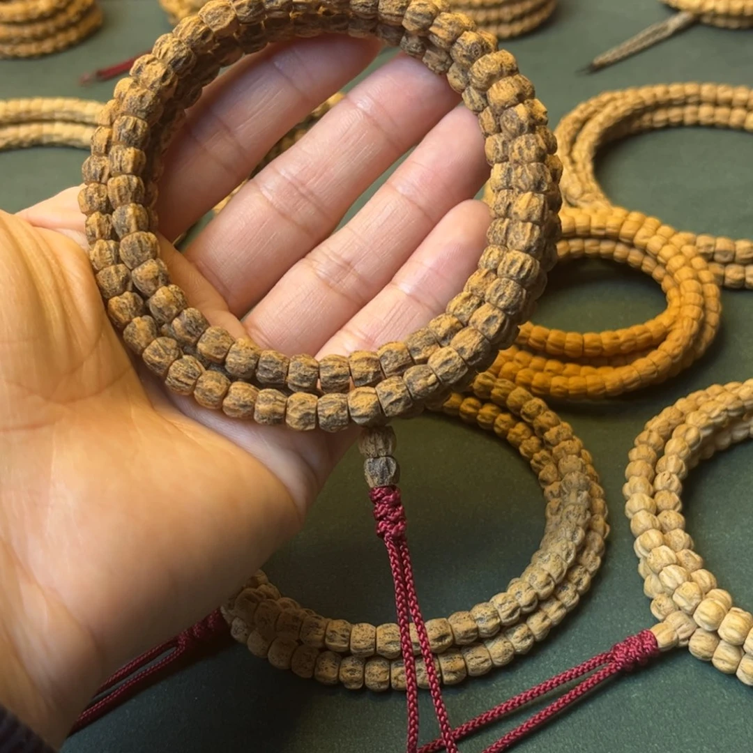 柏香籽/百香籽吊坠多棱顺