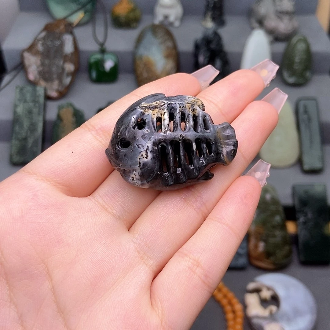 和田玉未镶嵌颈饰强*