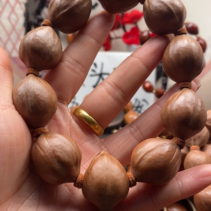 手串/手链橄榄核蜜桃2.2铁盒