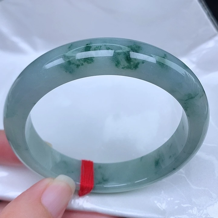 未镶嵌手镯翡翠天然