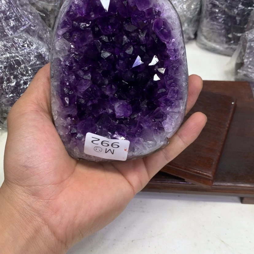 【闪购商品】未镶嵌水晶大型摆件（非配饰）淋****?