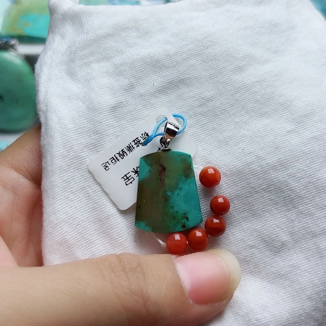 未镶嵌南红玛瑙珠宝奇石