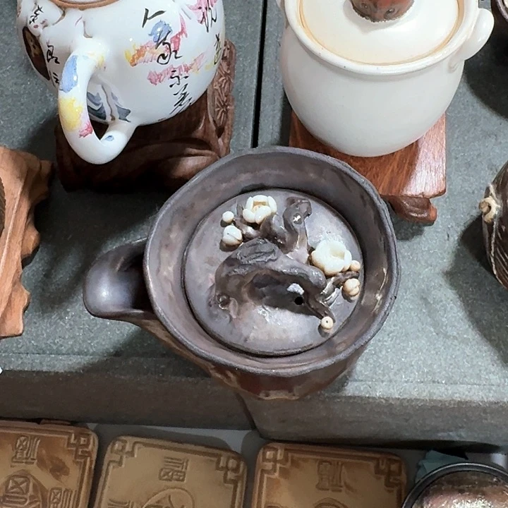 康**鼻陶烧微瑕宝瓶一哈。。。