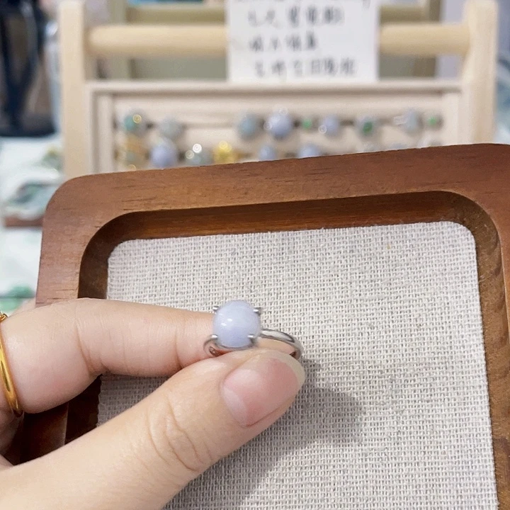 翡翠未镶嵌颈饰天然翡翠Ａ货