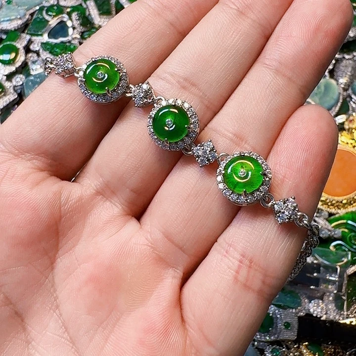 翡翠颈饰未镶嵌天然A货翡翠放漏