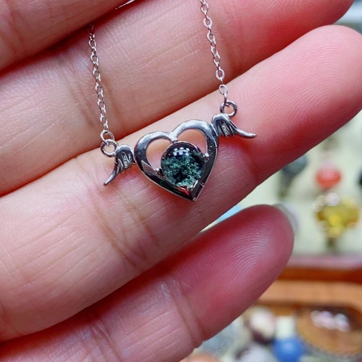 未镶嵌颈饰水晶水晶