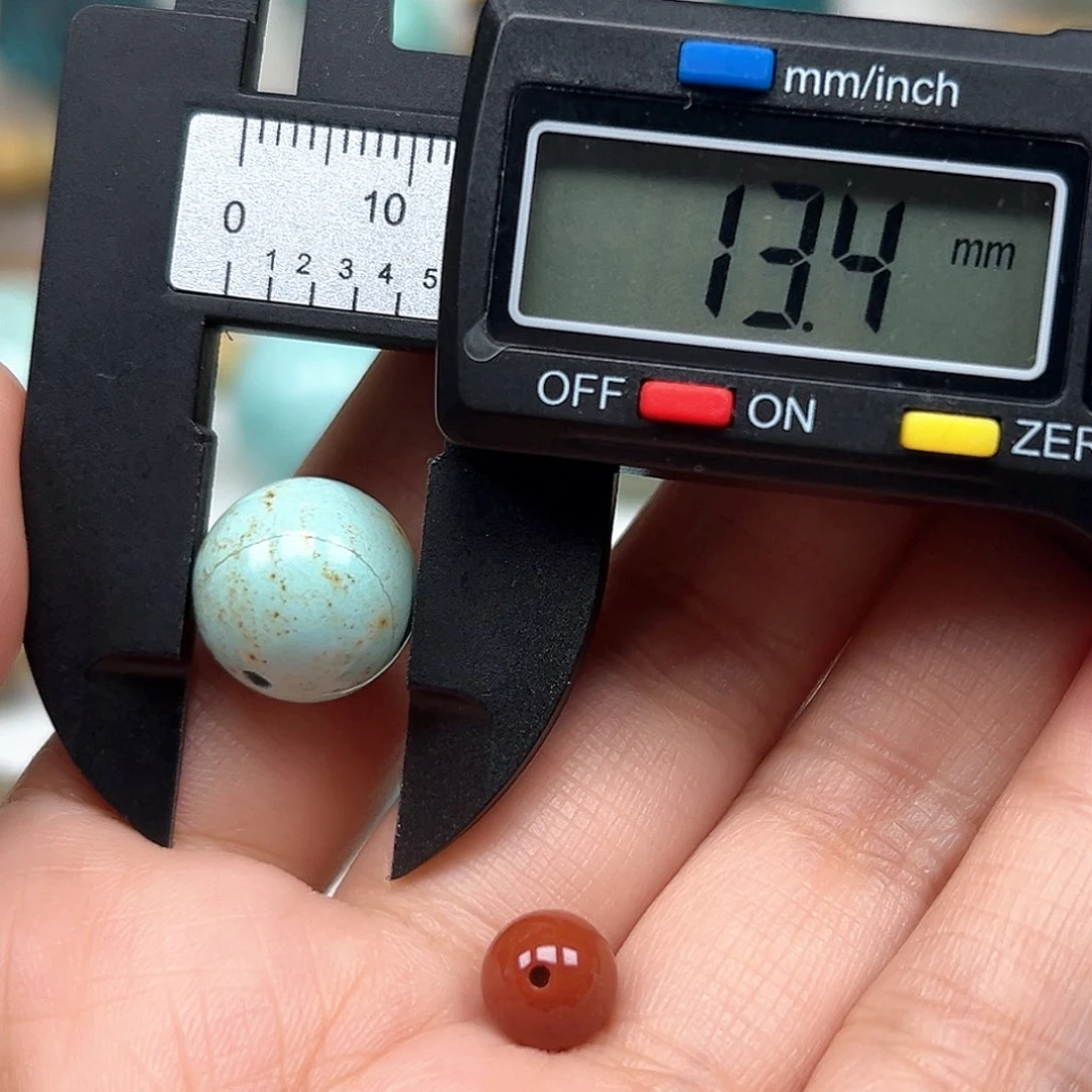 南红玛瑙未镶嵌珠宝奇石