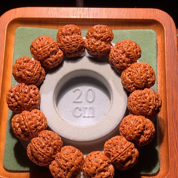手串金刚菩提24+定制款龙骨梅花