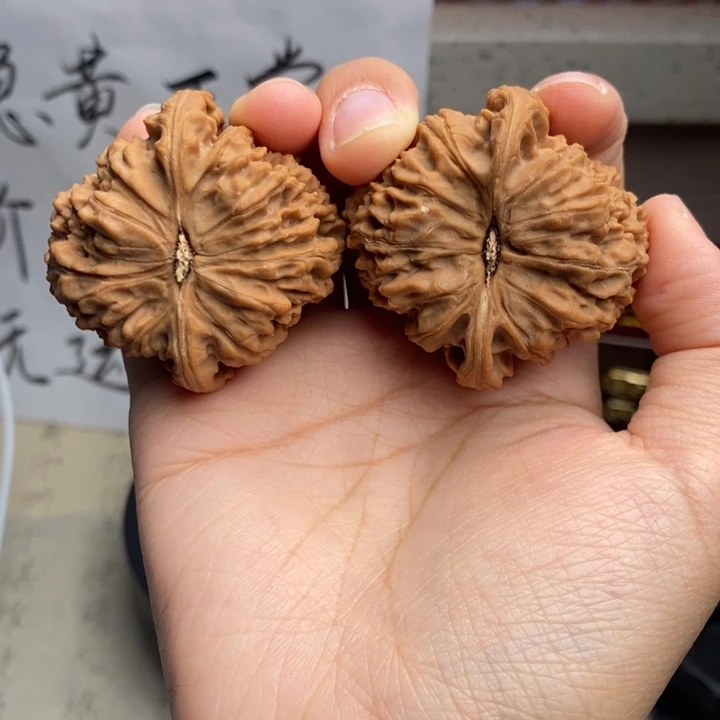 h***e吊坠文玩核桃南疆5677