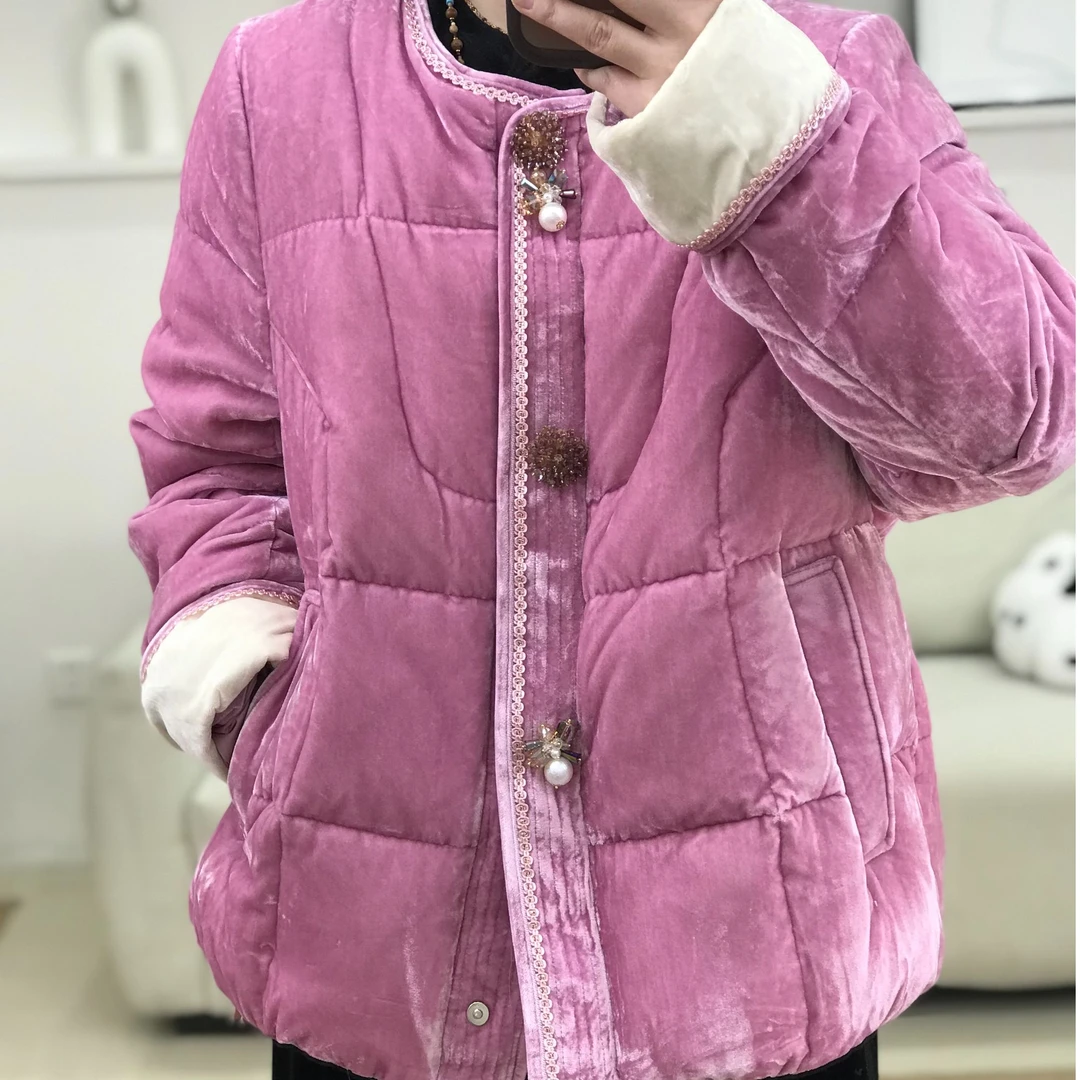 {芮娜依莲}9803冬季大码女装简约“柔光丝绒”羽绒外套r