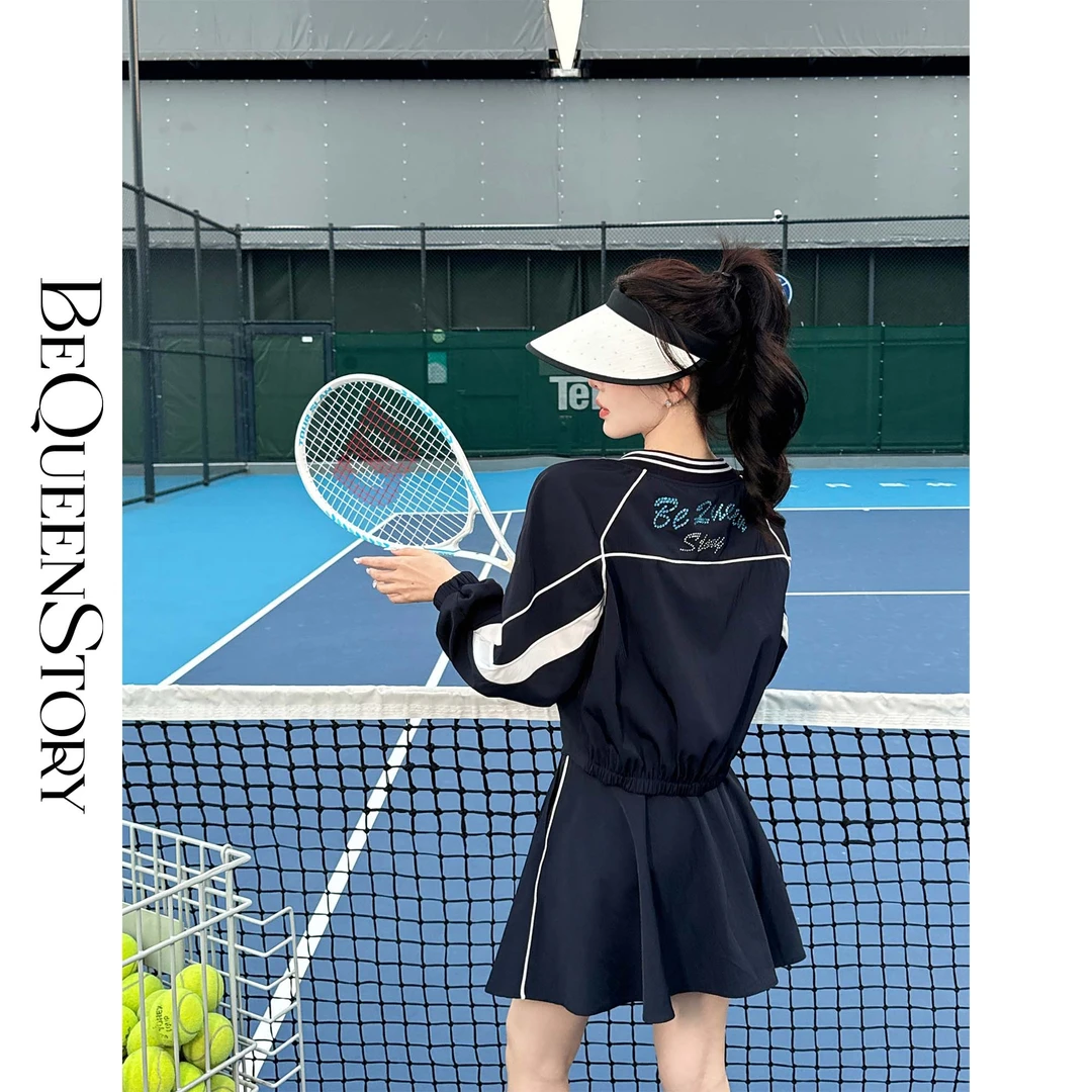 余潇潇【网球宝贝】休闲运动风层次感撞色烫钻防晒外套&半