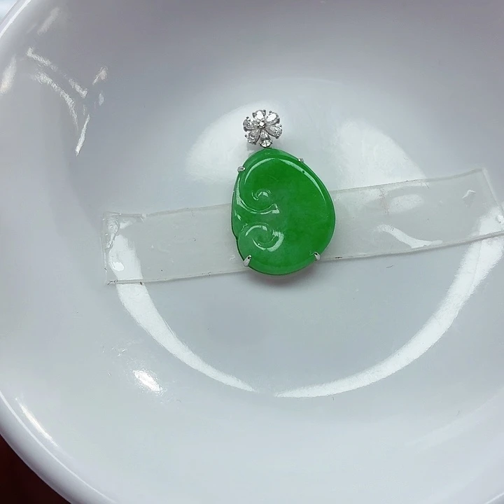 翡翠18K金镶嵌手链天然缅甸翡翠A货