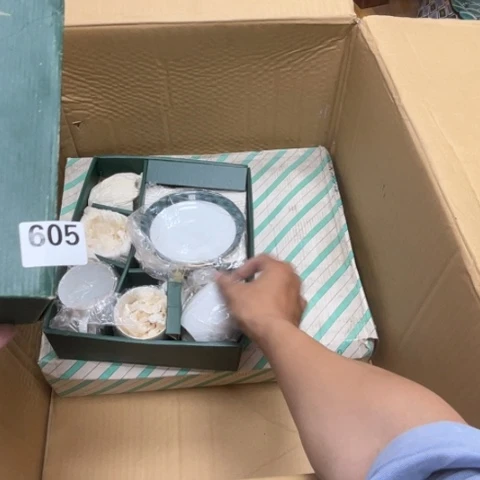 瓷片摆件工艺品瓷器摆件777