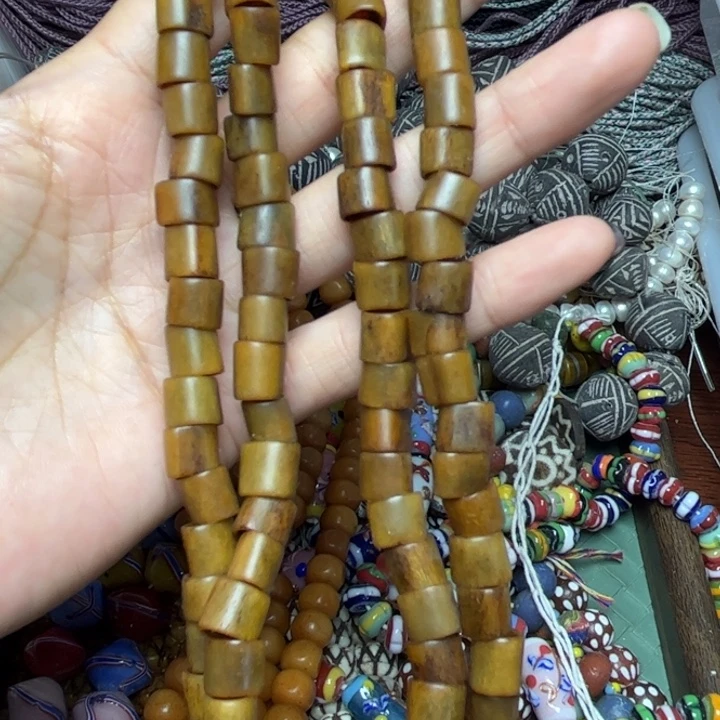 颈饰玻璃2027一条