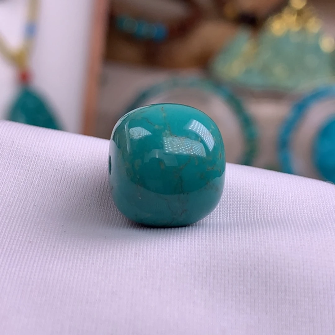 绿松石未镶嵌绿松石13.9*12.8