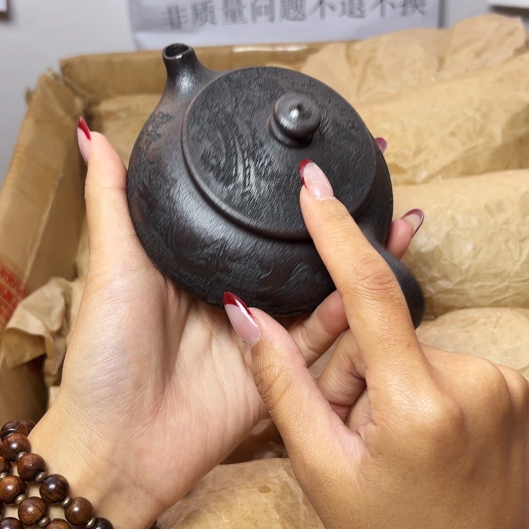 甄选宜兴本土紫砂壶