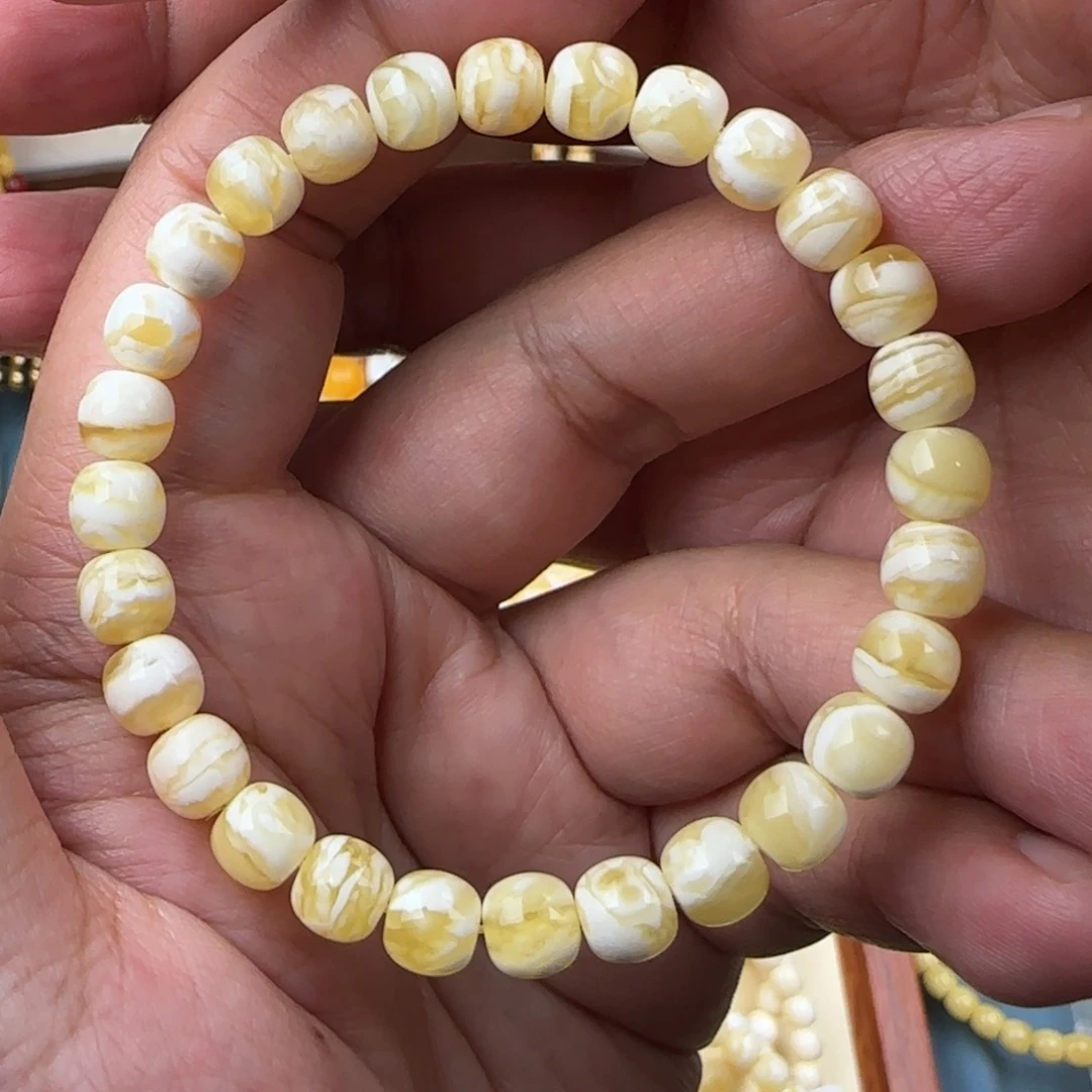 未镶嵌琥珀手链7咪