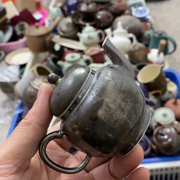 陶瓷艺术品及陶瓷壶