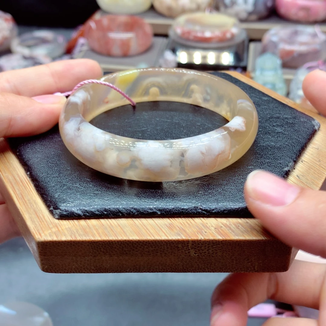 【闪购商品】手镯玛瑙/玉髓未镶嵌美*格手镯2