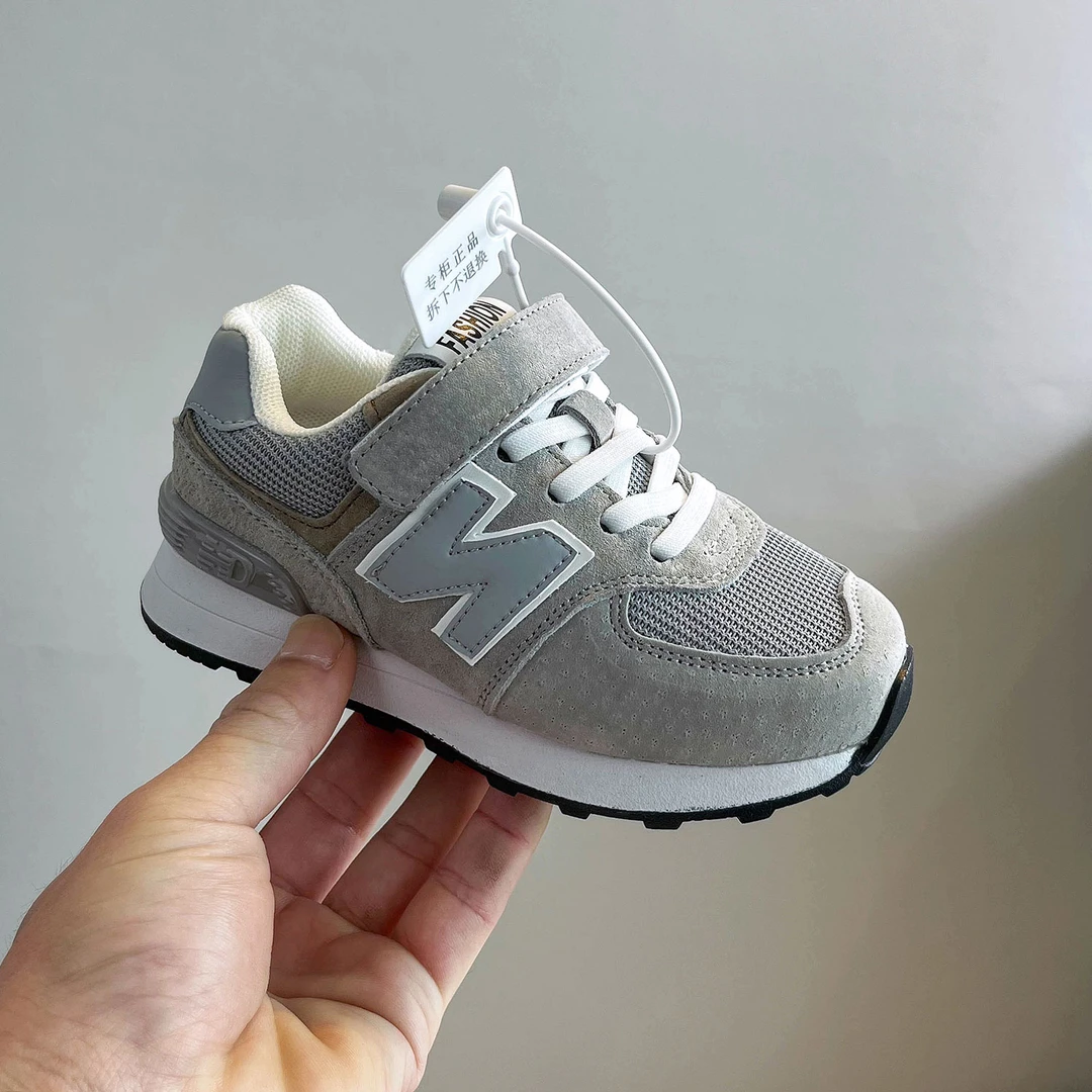 奥莱官网NB5742025秋新款男童运动鞋学生跑步鞋女宝宝真皮休闲鞋