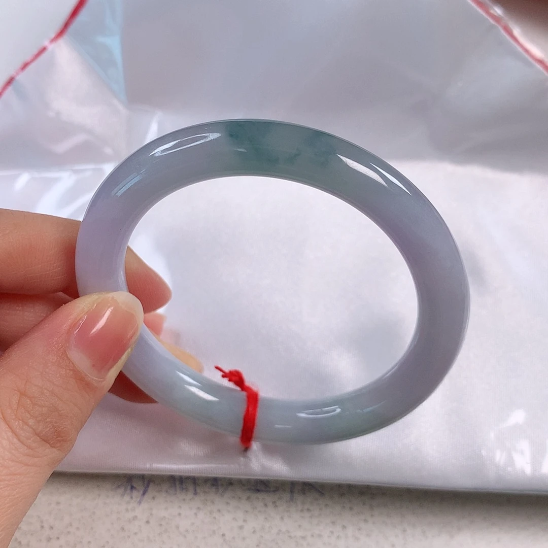 翡翠手镯未镶嵌 圆条⑧⑨