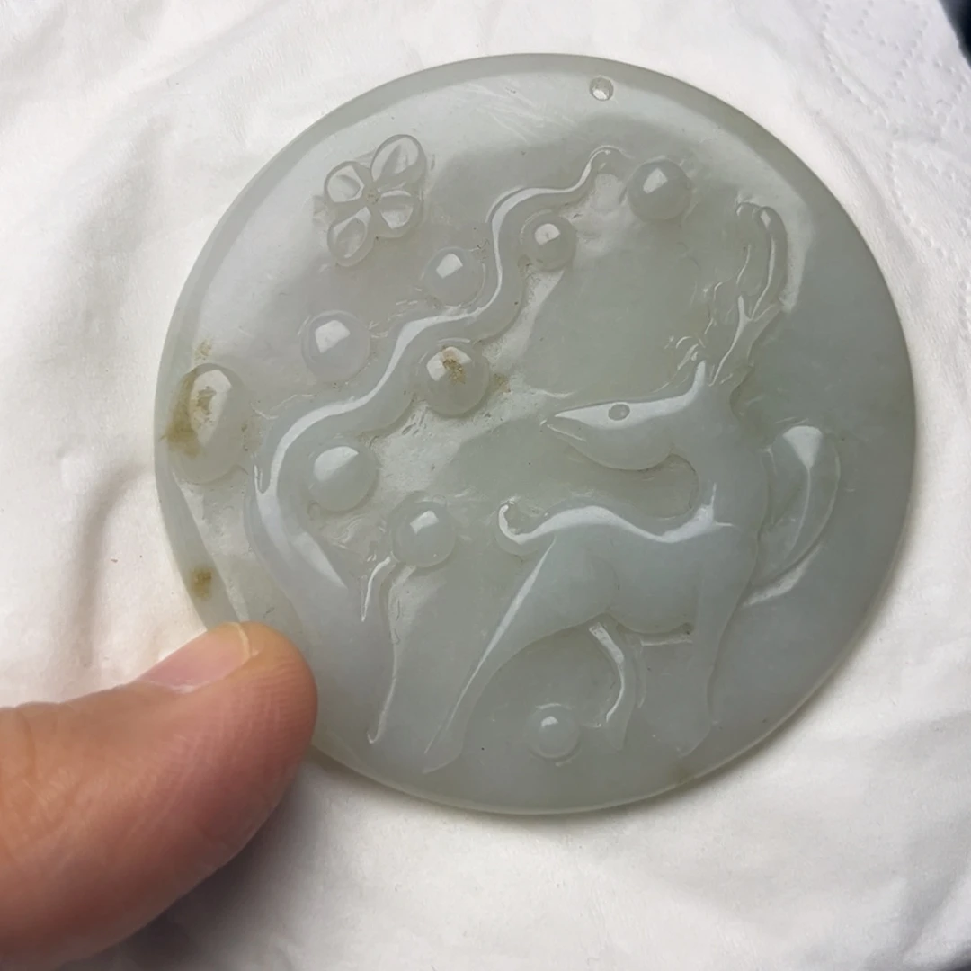 翡翠未镶嵌颈饰挂件