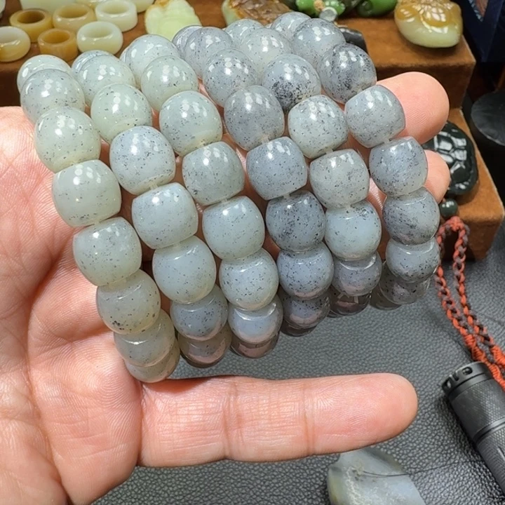 和田玉未镶嵌手链颜色多样性发货拍一发一