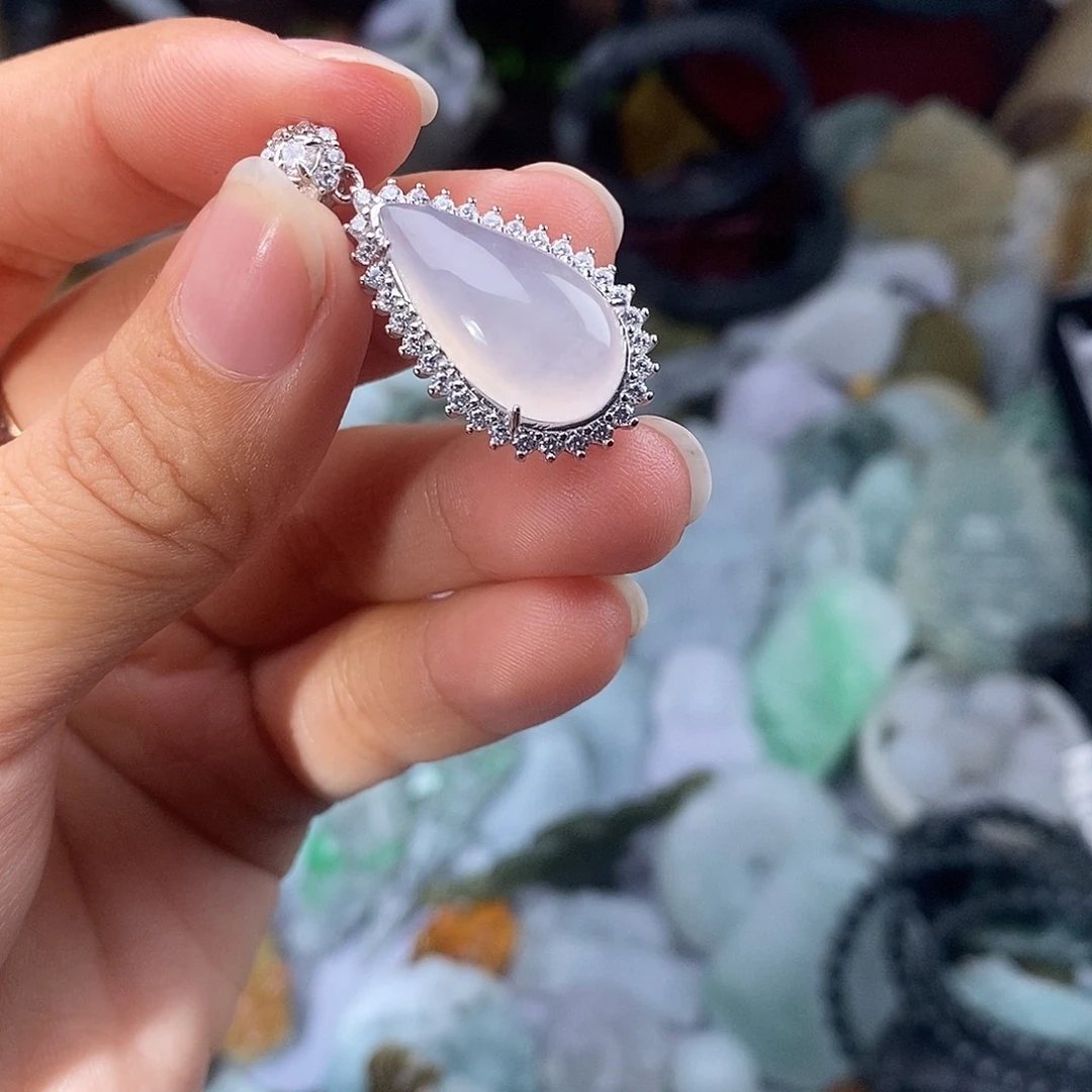 定制翡翠未镶嵌翡翠