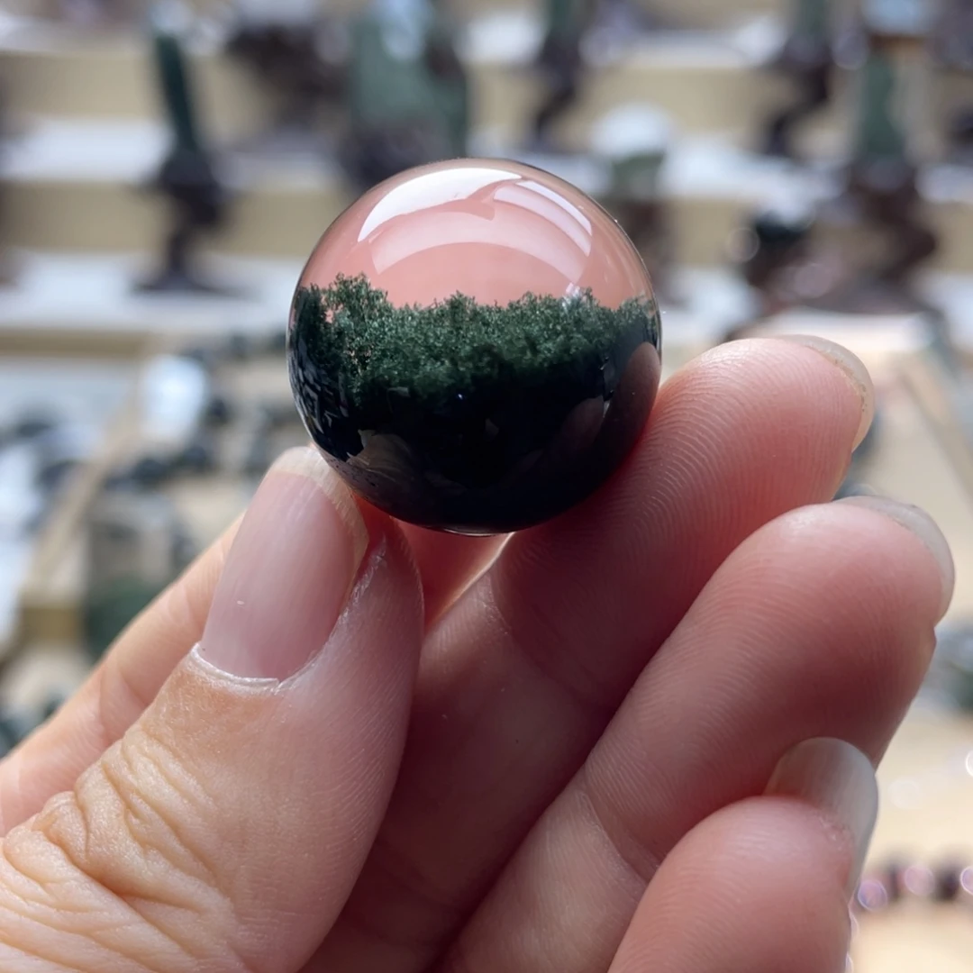 未镶嵌颈饰水晶绿幽灵聚宝盆球