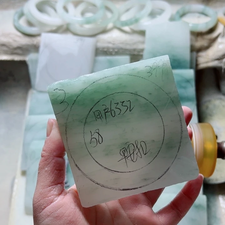用***9定制石英质玉（天山翠）定制款58