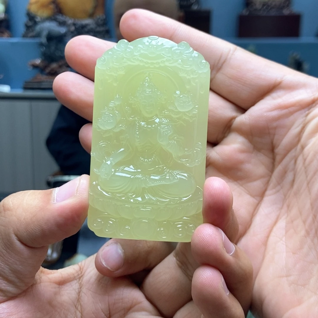 哎***喂和田玉未镶嵌挂件