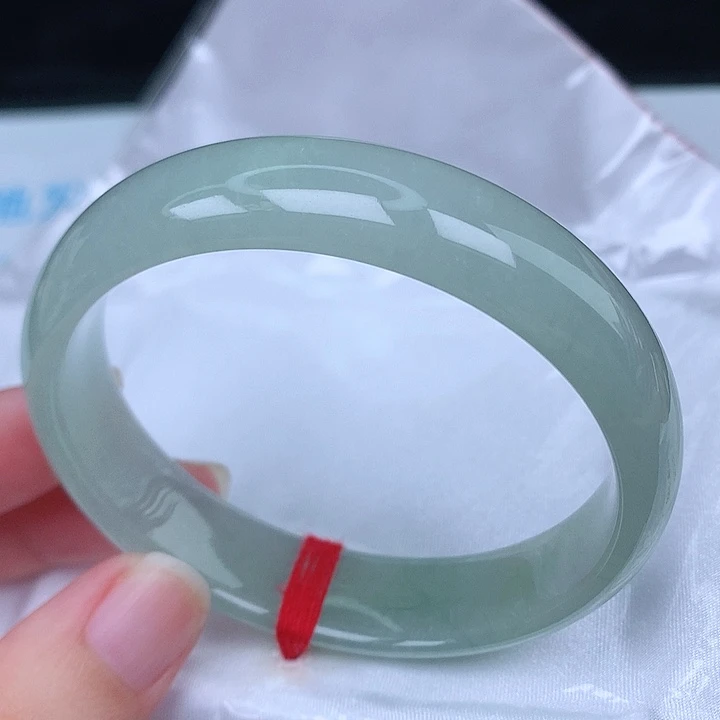 未镶嵌手镯翡翠华****)天然