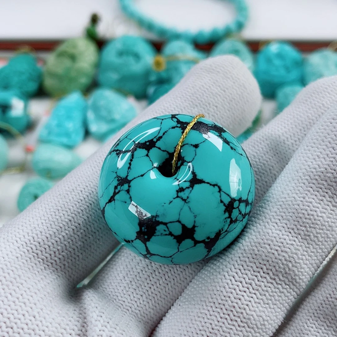 绿松石未镶嵌车挂