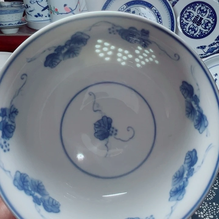 青花玲珑7寸面碗葡萄