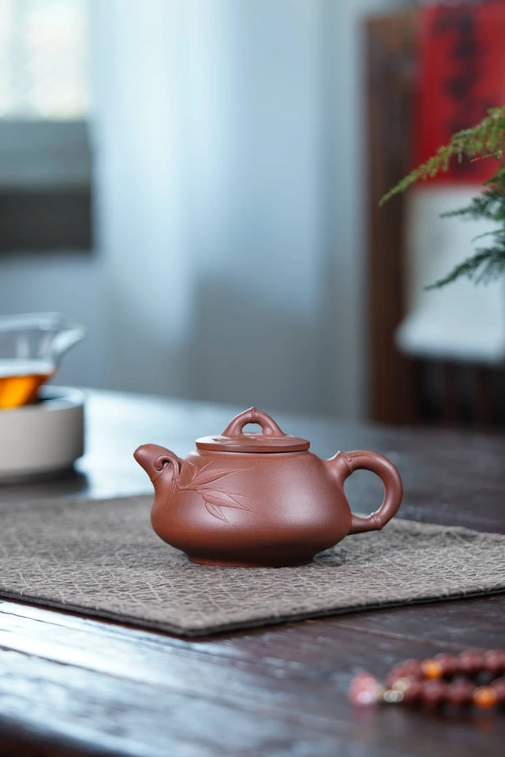 丁亦琴2015年作品～小林同款底槽清泥料，祝福壶半手工230CC