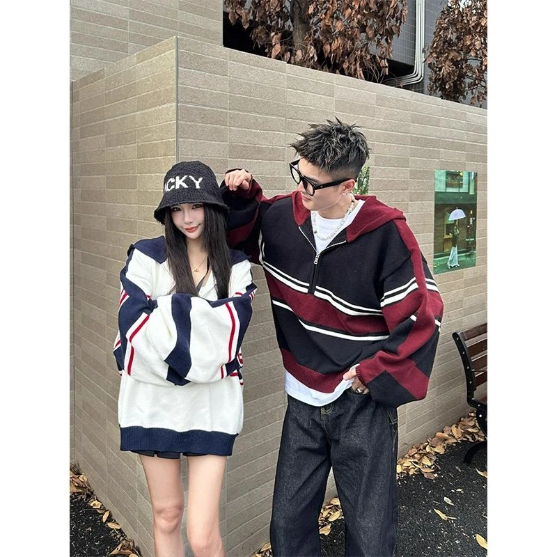 半拉链设计感连帽毛衣男秋冬穿搭宽松慵懒风情侣款条纹针织衫外套