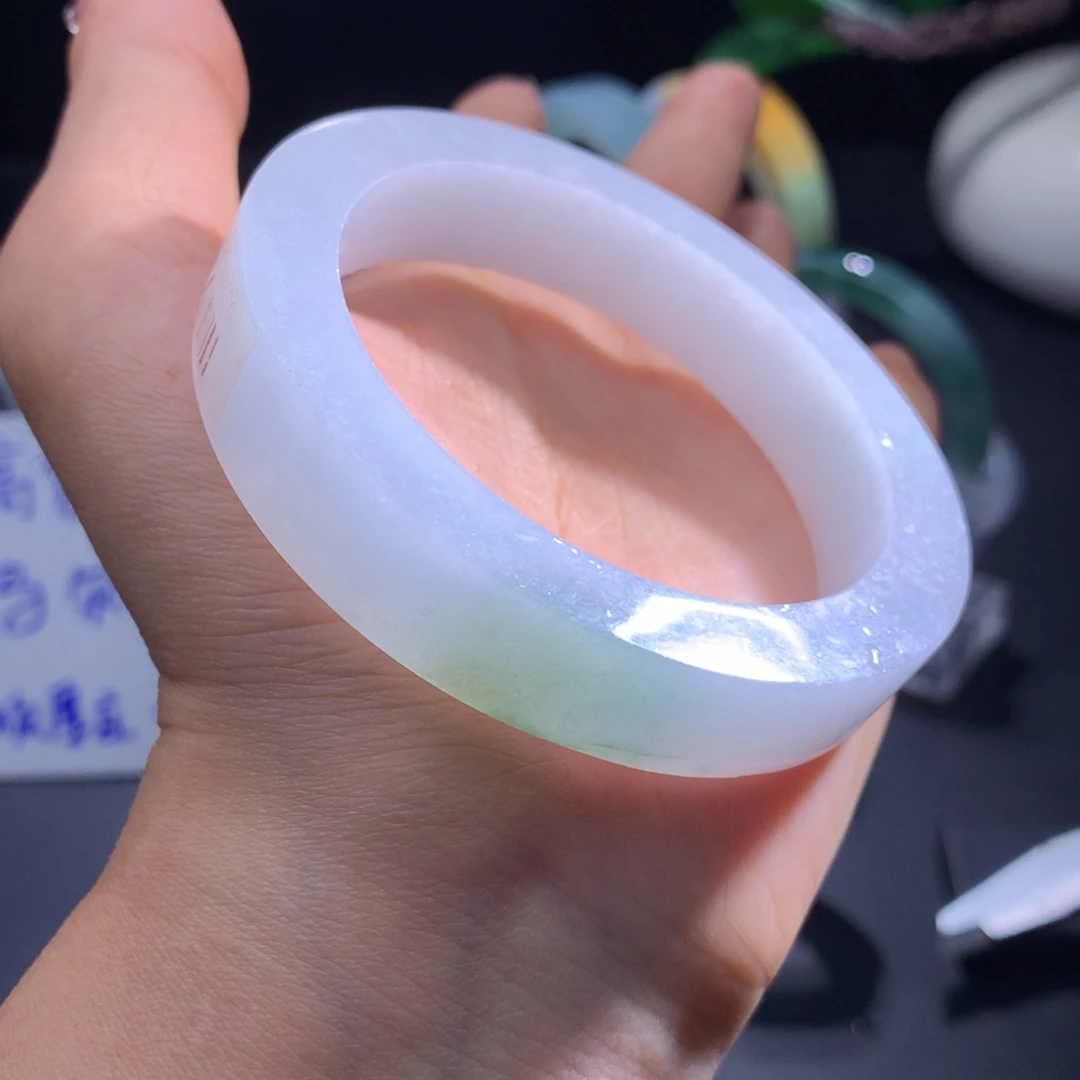 定制翡翠翡翠手镯未镶嵌