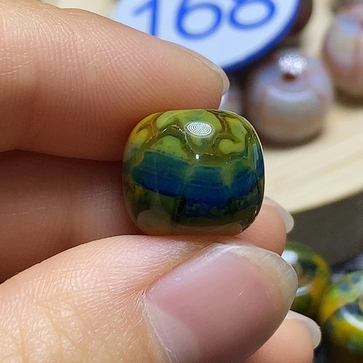 旋***叶玛瑙/玉髓未镶嵌颈饰