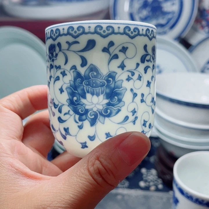 青花玲珑缠枝莲可乐杯