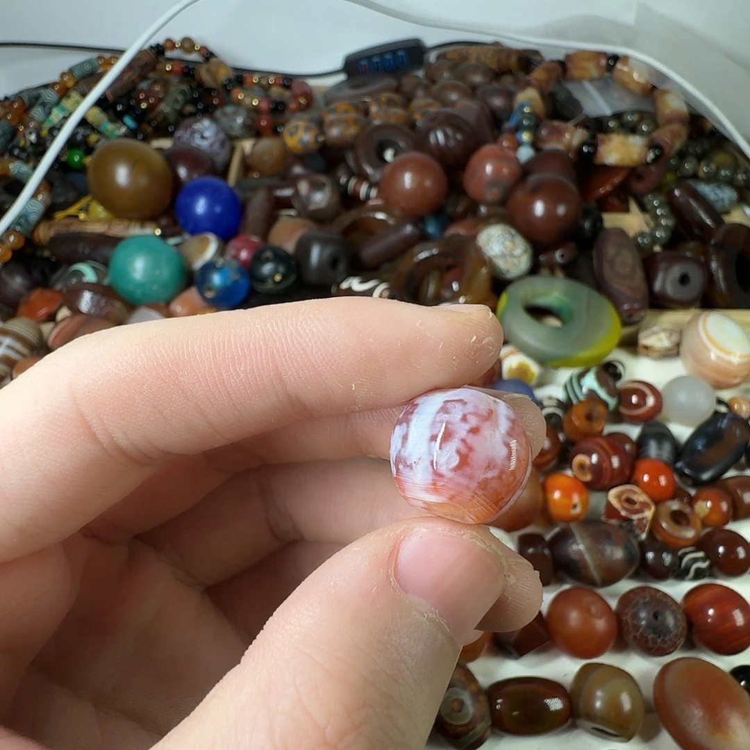 玛瑙/玉髓未镶嵌纯天然玛瑙珠子