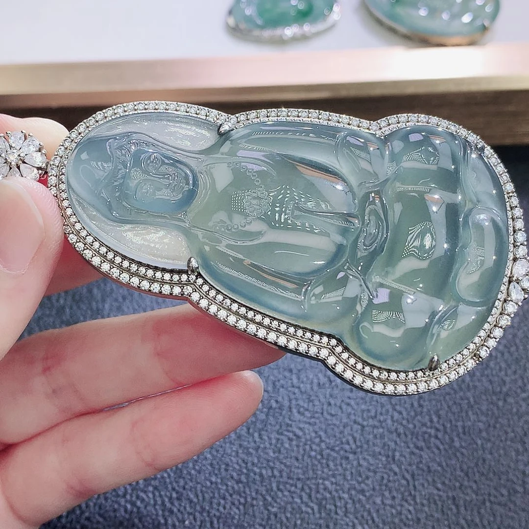 翡翠银S925镶嵌颈饰翡翠