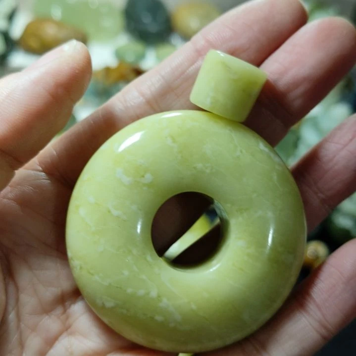 岫玉平安扣未镶嵌