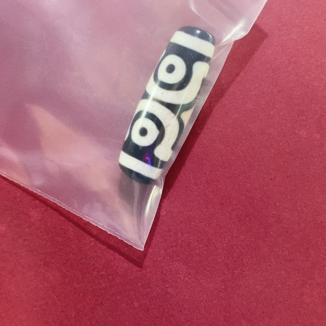 趙***儒合金颈饰玛瑙/玉髓（覆膜）行运宝盖三